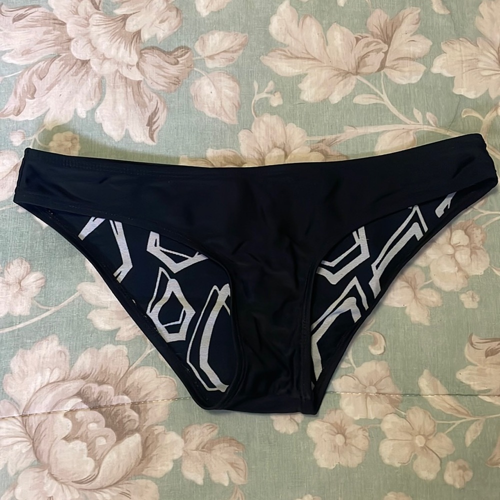 Volcom reversible bikini bottom